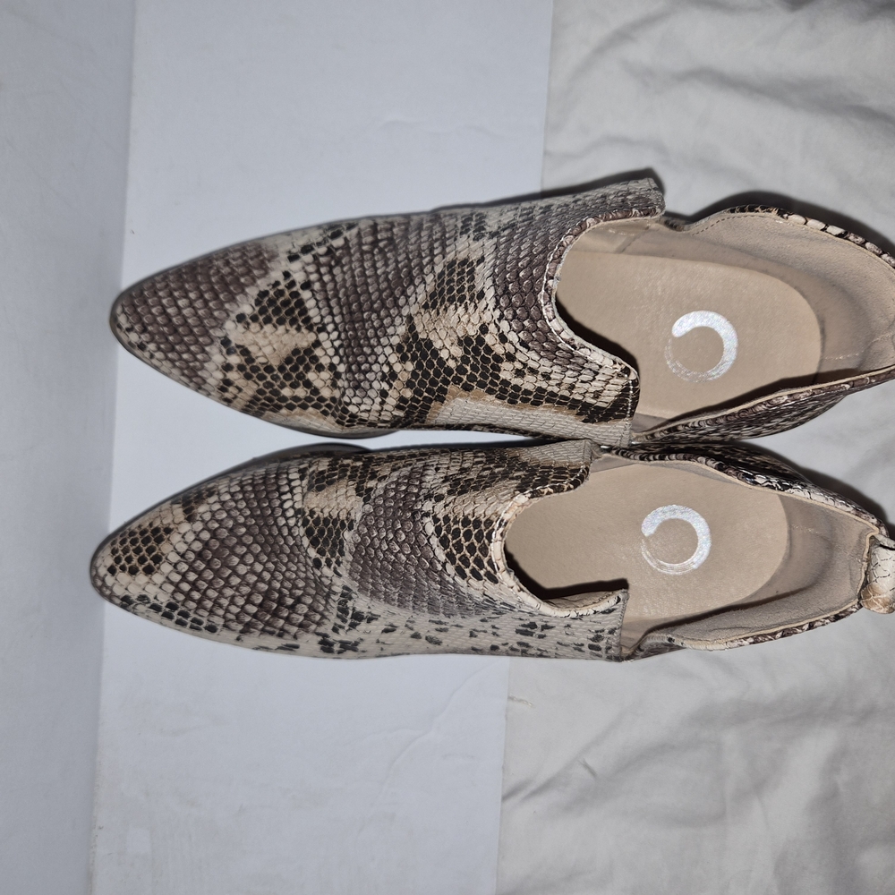 Snakeskin Patterned Ankle Boots Booties Sz 9